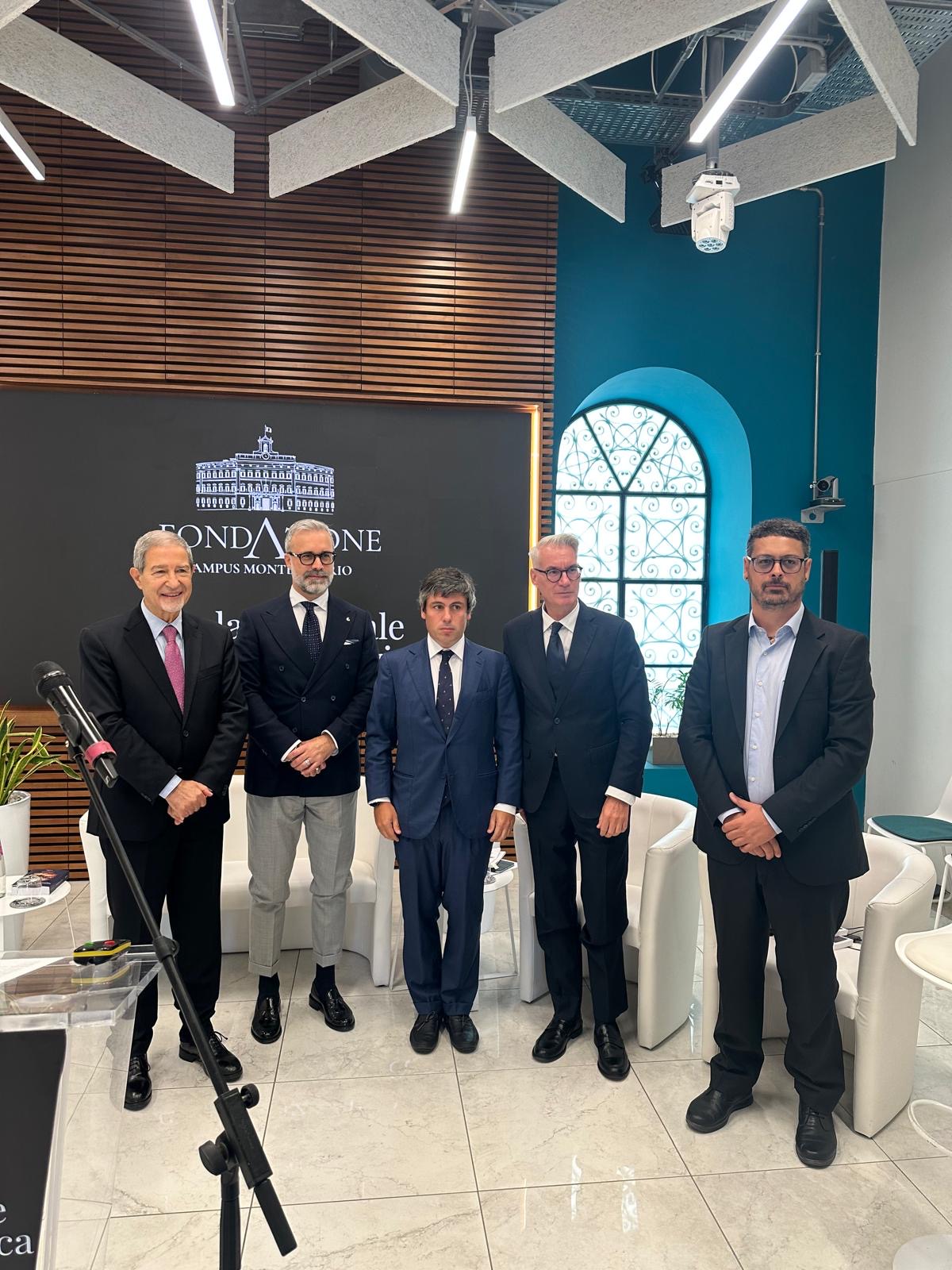 Foto di gruppo alla Fondazione Campus Montecitorio